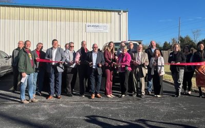 Southeast Kansas Services holds ribbon cutting for new location